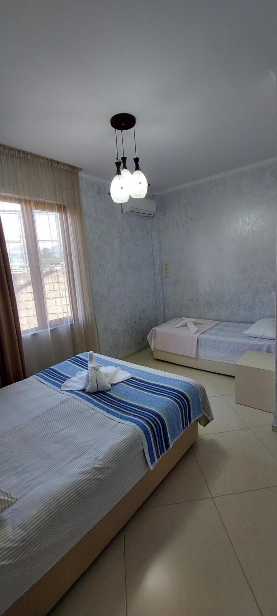 Hotel Ergo Batumi Kültér fotó