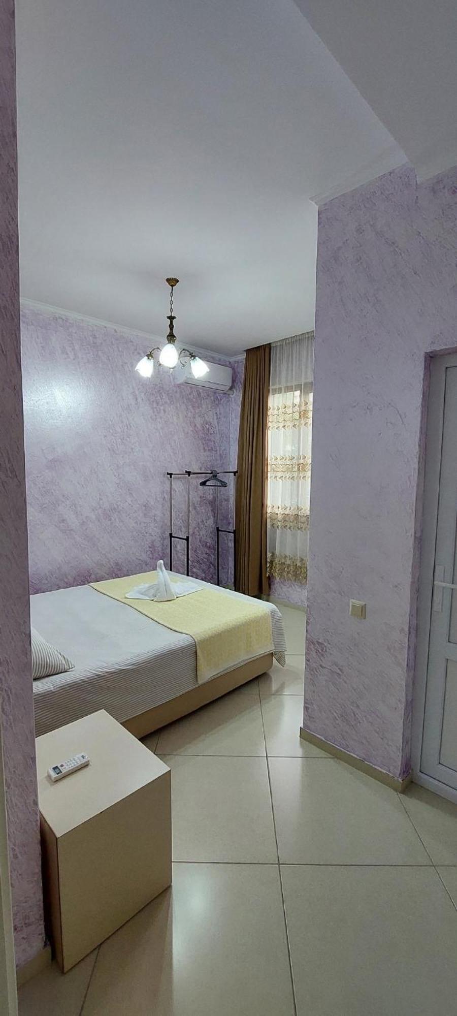 Hotel Ergo Batumi Kültér fotó