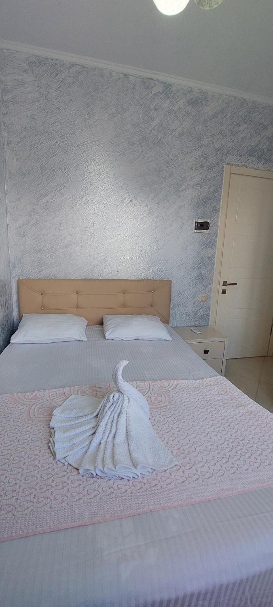 Hotel Ergo Batumi Kültér fotó