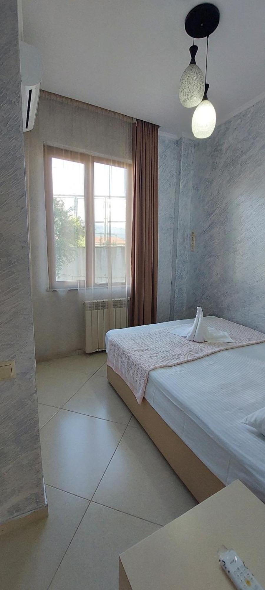 Hotel Ergo Batumi Kültér fotó
